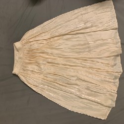 Chân váy xoè organza màu nude