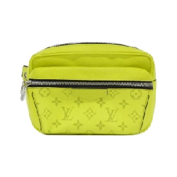 Túi đeo chéo Louis Vuitton Taiga Lama Bum Bag Outdoor 2019SS M30251 - Hàng hiệu Chính hãng