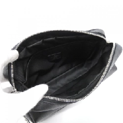 Túi đeo chéo ngoài trời Louis Vuitton Taiga Lama PM M30233 - Hàng hiệu Chính hãng 768349