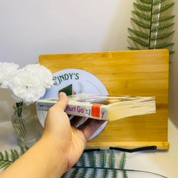[Sách tiếng Anh 2hand] Like new 90% - Hurt Go Happy - Ginny Rorby 499512