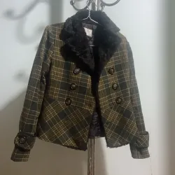 Áo dạ lót nỉ size M kẻ sọc đã qua sử dụng 1031985