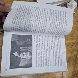 Mặt phải (mất bìa, đủ nội dung)
 723279