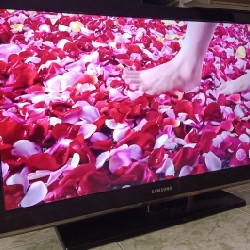 Tivi Samsung 37" Full HD + Full Phụ Kiện Cần Thanh Lý Nhanh 6572