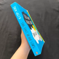 The Fault In Our Stars - John Green 927062