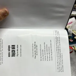 Qua sông Thạch Hãn của tác giả Nguyễn Đức Sơn 1022969