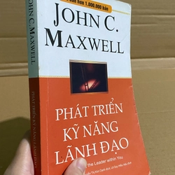 Phát Triển Kỹ Năng Lãnh Đạo 537067
