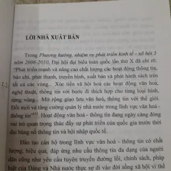 Giáo trình Thông tin Cổ động. Chủ biên PGS Tiến sỹ Hoàng Quốc Bảo - Học viện Báo Chí  750704
