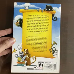 Chuyện con mèo dạy hải âu bay - Luis Sepulveda 717051