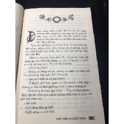 Nhà triệu phú bất hạnh 2011 Harold Robbins mới 80% ố , bẩn ( văn học ) HCM2812 912712