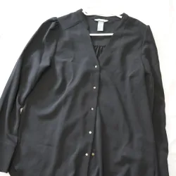 Sơ Mi HM cổ V xịn 681018