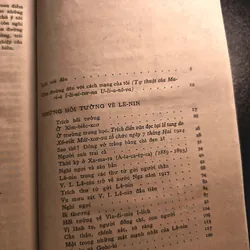 Lênin và gia đình U-li-a-nốp 674956