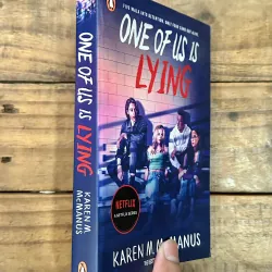 One of Us Is Lying - Karen M. McManus 752908