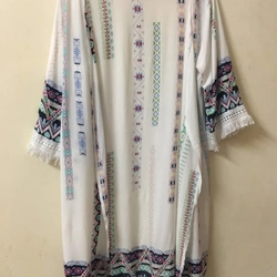 Khoác choàng lanh hoạ tiết