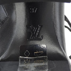 Giày bốt dòng Star Trail của Louis Vuitton 657672