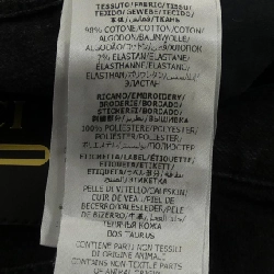 Gucci GUCCI 408637 XDB1Q Jeans - Hàng hiệu Chính hãng 895742