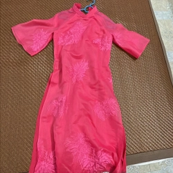 Áo dài size M, dáng xuông , dài ! Xe mac nhưng chưa mặc lần nào !  455064