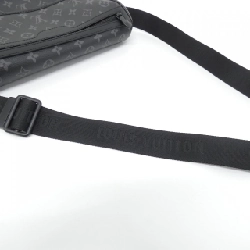 Túi đeo chéo Louis Vuitton Monogram Eclipse Voyage PM M12517 610226