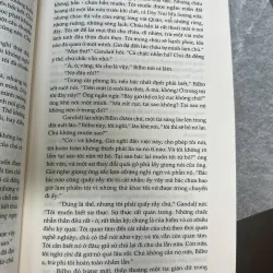 CHÚA TỂ NHỮNG CHIẾC NHẤN - J.R.R TOLKIEN 1002322