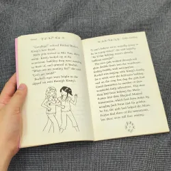 (Ngoại văn) Rainbow Magic - Book 67: Danni the Drum Fairy  1036338