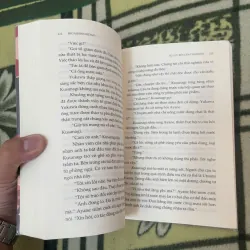 Sự Cứu Rỗi Của Thánh Nữ - Higashino Keigo, Mới 80% (có xước bìa) (Hoi) 1040400