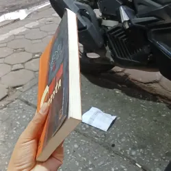 Mặt Trời Nhà Scozta - Laurent Gaude 991975