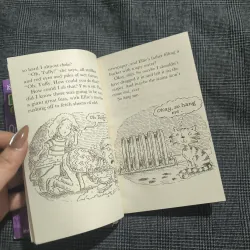 Combo sách chapter: Dinosaur Club (On the trail of a T. Rex) + The diary of a killer cat 755741