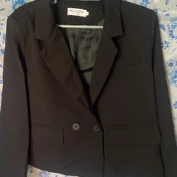 Áo Blazer Nữ Dáng Ngắn Có Túi Áo Blazer 2 lớp Thiết Kế Dày Vừa [Size L] 331044