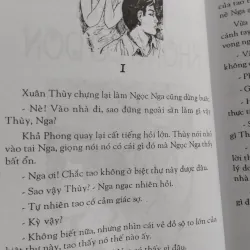 cuốn sách Hồn Ma Không Cô Đơn thuộc bộ truyện Chuyện Không Kể Lúc Nửa Đêm 1032099