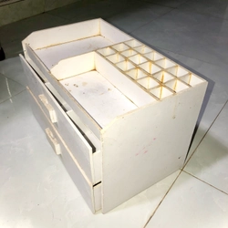 Kệ đựng đồ trang điểm hoặc đồ dùng cá nhân 477754