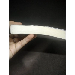 Không chỉ là chiếc áo phông mới 90% HCM0303 437460