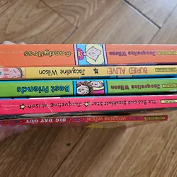 Combo 5q Jacqueline Wilson không trùng như hình 
80k 654936