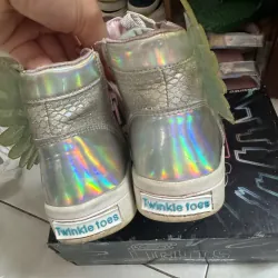 GIÀY SNEAKER BÉ GÁI THƯƠNG HIỆU SKECHERS 654086