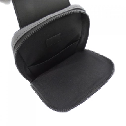 Túi đeo vai Avenue Sling Bag M59926 Day Break (Monogram Trianon) của Louis Vuitton 610241