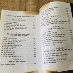 NHỮNG NGƯỜI KHỐN KHỔ (T2) 1030016