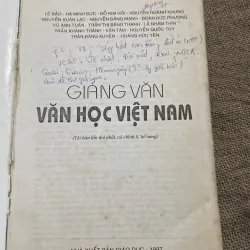 Giảng văn văn học Việt Nam - khổ lớn - sách chuyên văn  977138