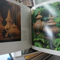 CONTEMPORARY THAI (THÁI LAN ĐƯƠNG ĐẠI) 751653