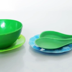 Lô chén, dĩa, muỗng nhựa mini trong bộ chơi đồ hàng xưa phiên bản tuổi thơ 9x 454832