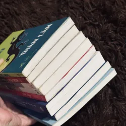 Combo 8 tác phẩm của Banana Yoshimoto 929332