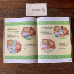 Sách ngoại văn Daniel Tiger’s 5-Minute Stories, Used, Bìa xốp 498050