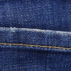 【Mã giảm giá】Quần jeans DSQUARED2 655551