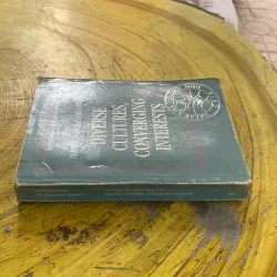 INDONESIA - AUSTRALIA RELATIONS: DIVERSE CULTURES, CONVERGING INTERESTS  1022713