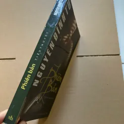 Phiên bản - Nguyễn Đình Tú 929753