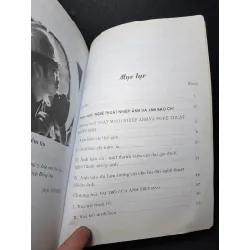 [59K/kg] Nghệ thuật của khoảnh khắc nhiếp ảnh 2012 Nguyễn Huy Hoàng mới 80% bị ố HCM2409 364363