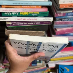 II Sách Marketing: Marketing Cho Khách Hàng Trung Niên - Jean Paul Tréguer - 2009 779207