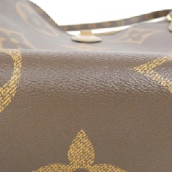 Túi xách Louis Vuitton Monogram Giant OnTheGo GM M44576 615974