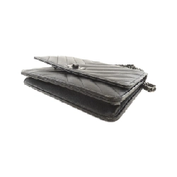 Ví dây chuyền Chanel 621390