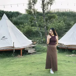 Set áo ba lỗ, chân váy dài