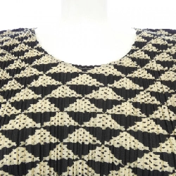 Pleats Please - Áo Top Hàng hiệu Chính hãng 829267