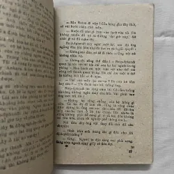 ĐỨC MẸ MẶC ÁO CHOÀNG LÔNG - Sabahattin Ali 993413