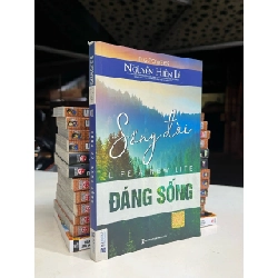 Sống đời đáng sống - Nguyễn Hiến Lê dịch